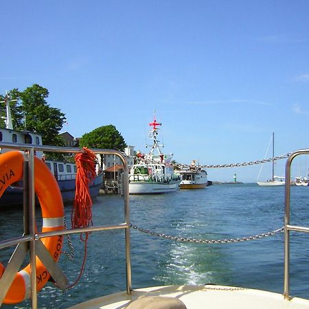 شقة Sonnendeck, Direkt Am Leuchtturm روستوك المظهر الخارجي الصورة